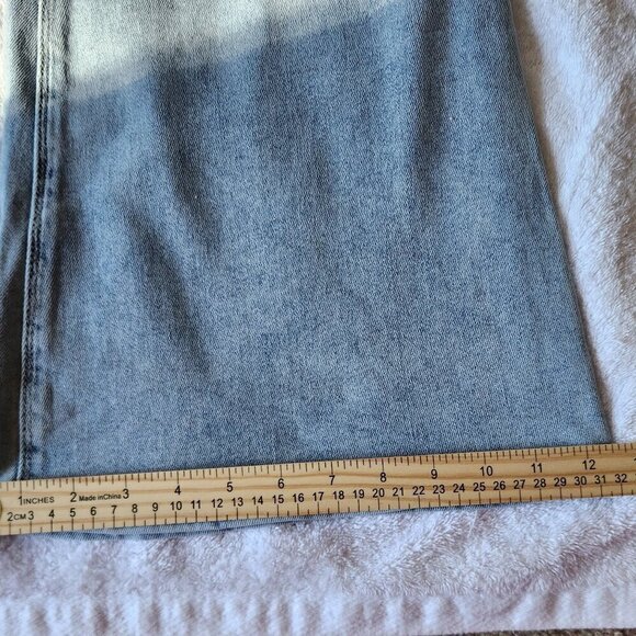 New NWT Risen High Rise Wide Leg Flare Jeans Women’s Size 15 / 32 Stretch - Picture 9 of 9
